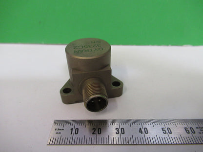 DYTRAN 3235C2 ACCELEROMETER 100 pC/g HIGH TEMP VIBRATION SENSOR AS PICTURED 10DT