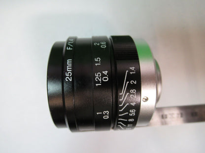 MACRO LENS LENS OPTICS AS PICTURED R2-A-32