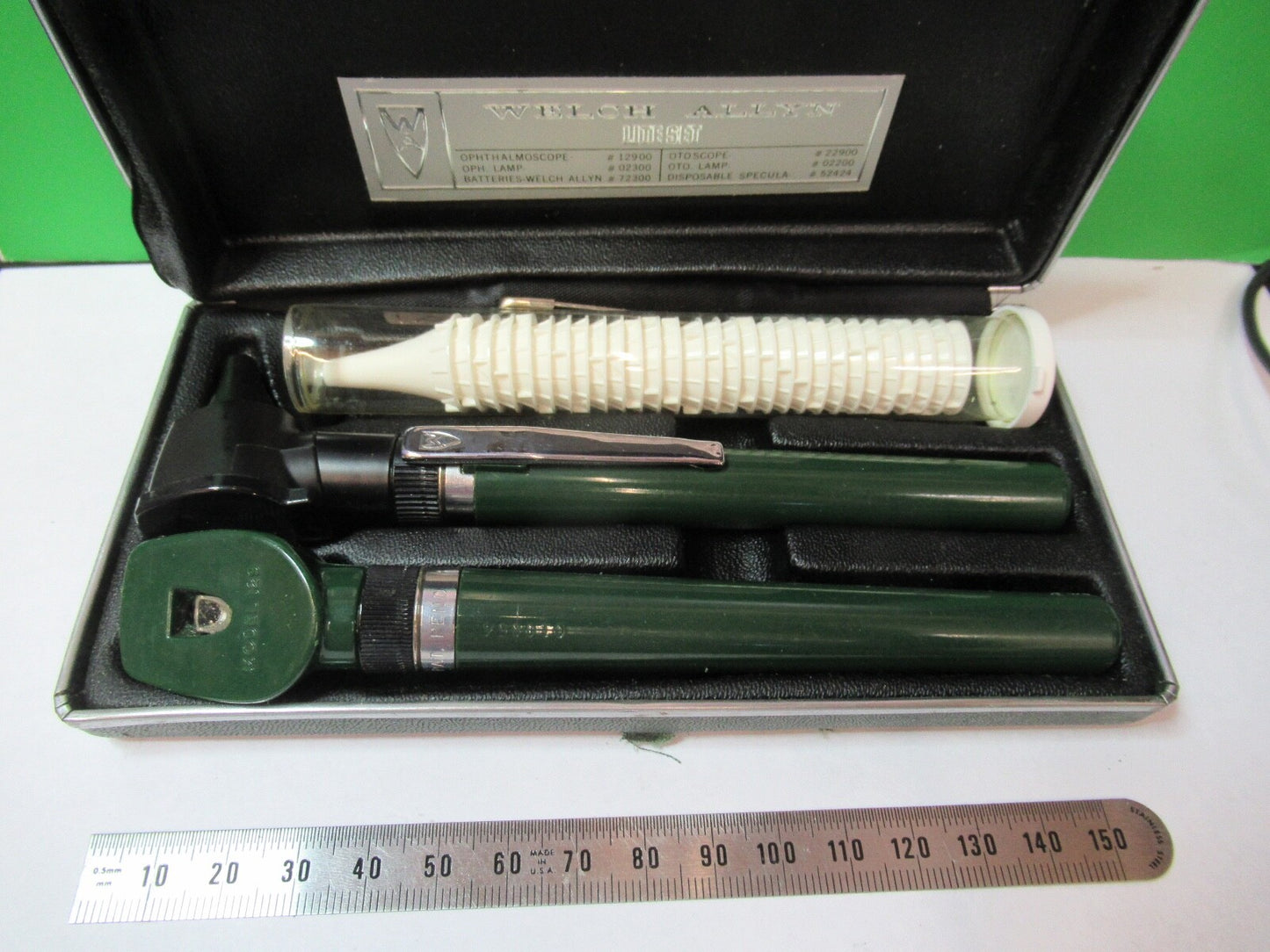 WELCH ALLYN OTOSCOPE ANTIQUE COLLECTABLE AS PICTURED W4-B-24