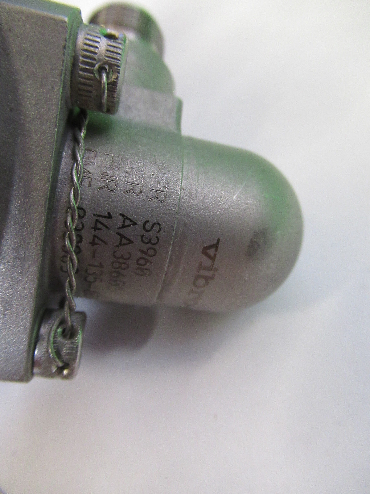MEGGITT 144-135-000-102 NSN 6680-01-561-6097 ACCELEROMETER SENSOR AIRCRAFT X4A81