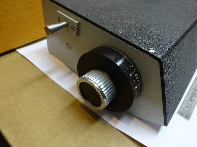 MICROSCOPE PART VICKERS ENGLAND MEASURING HEAD RARE UK OPTICS AS IS #81-58