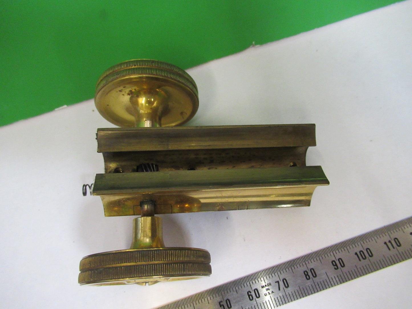 ANTIQUE BRASS LEITZ GERMANY STAGE KNOBS MICROSCOPE PART AS PICTURED V3-A-32