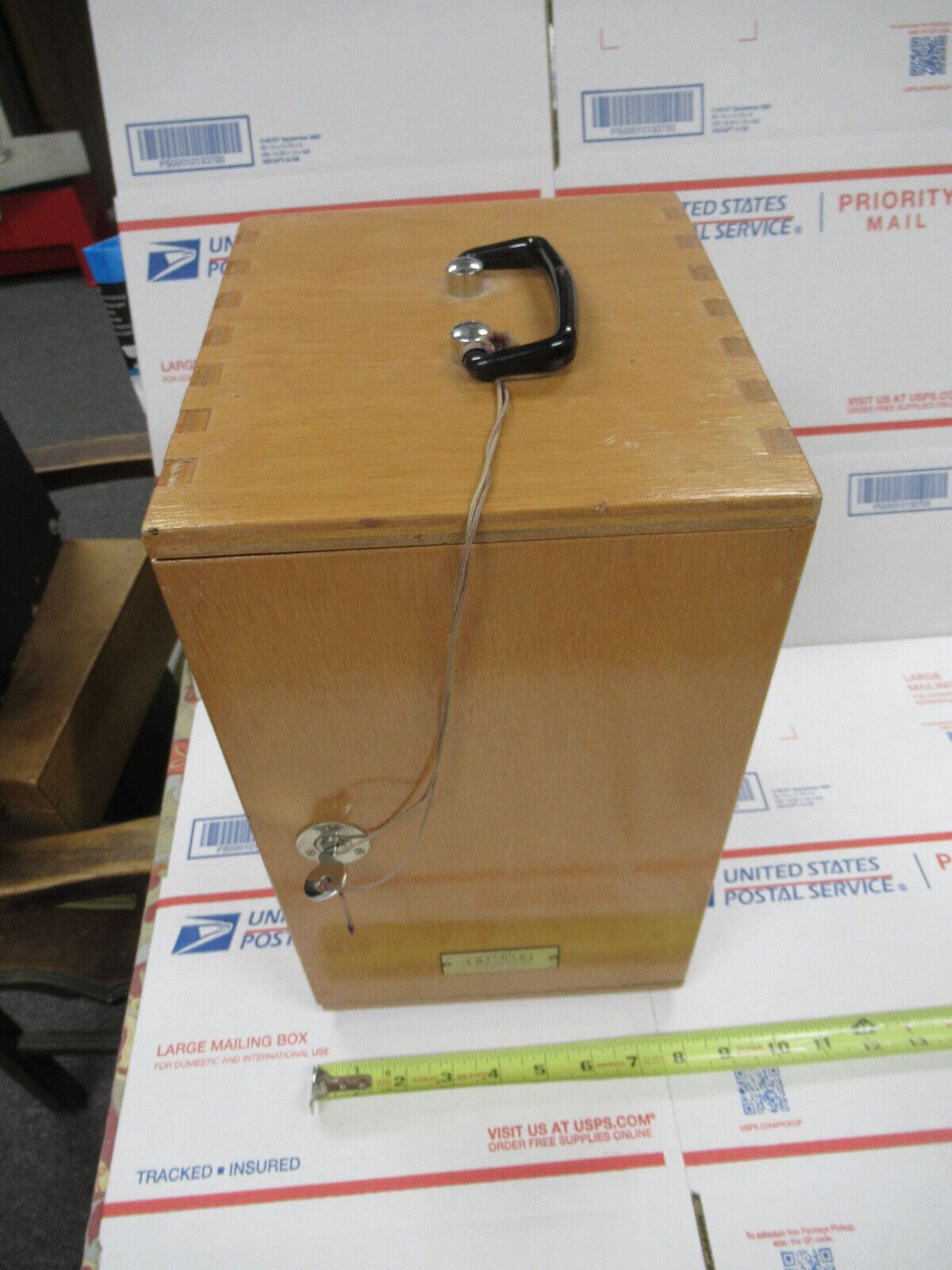 EMPTY OLYMPUS JAPAN WOOD CABINET BOX MICROSCOPE PART AS PICTURED &TA-4