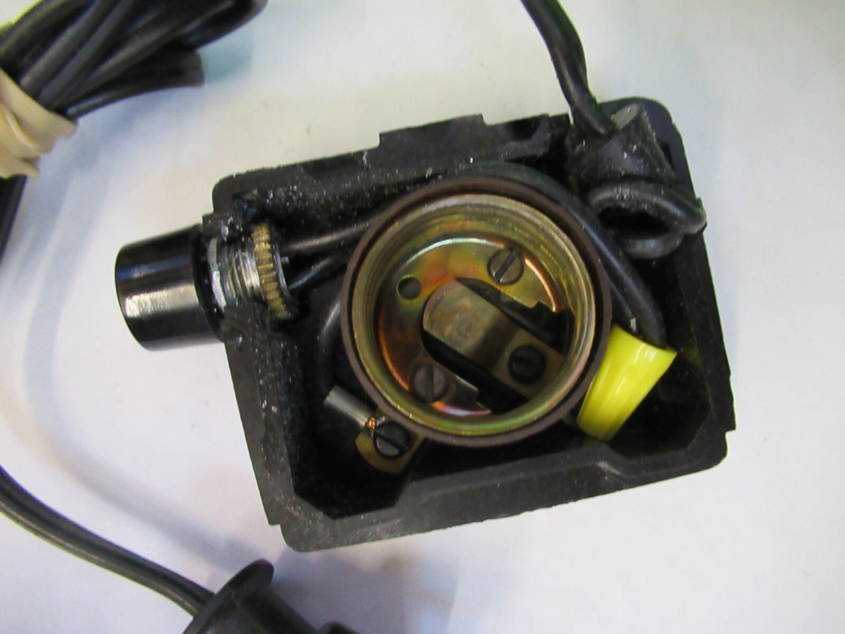 BAUSCH LOMB ILLUMINATOR LAMP BASE MICROSCOPE PART AS PICTURED A2-FD-08