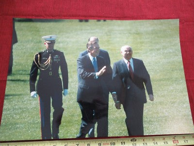 LARGE COLLECTABLE RUSSIA GORBACHEV USA BUSH WH MEETING VINTAGE PHOTOGRAPH &BLI