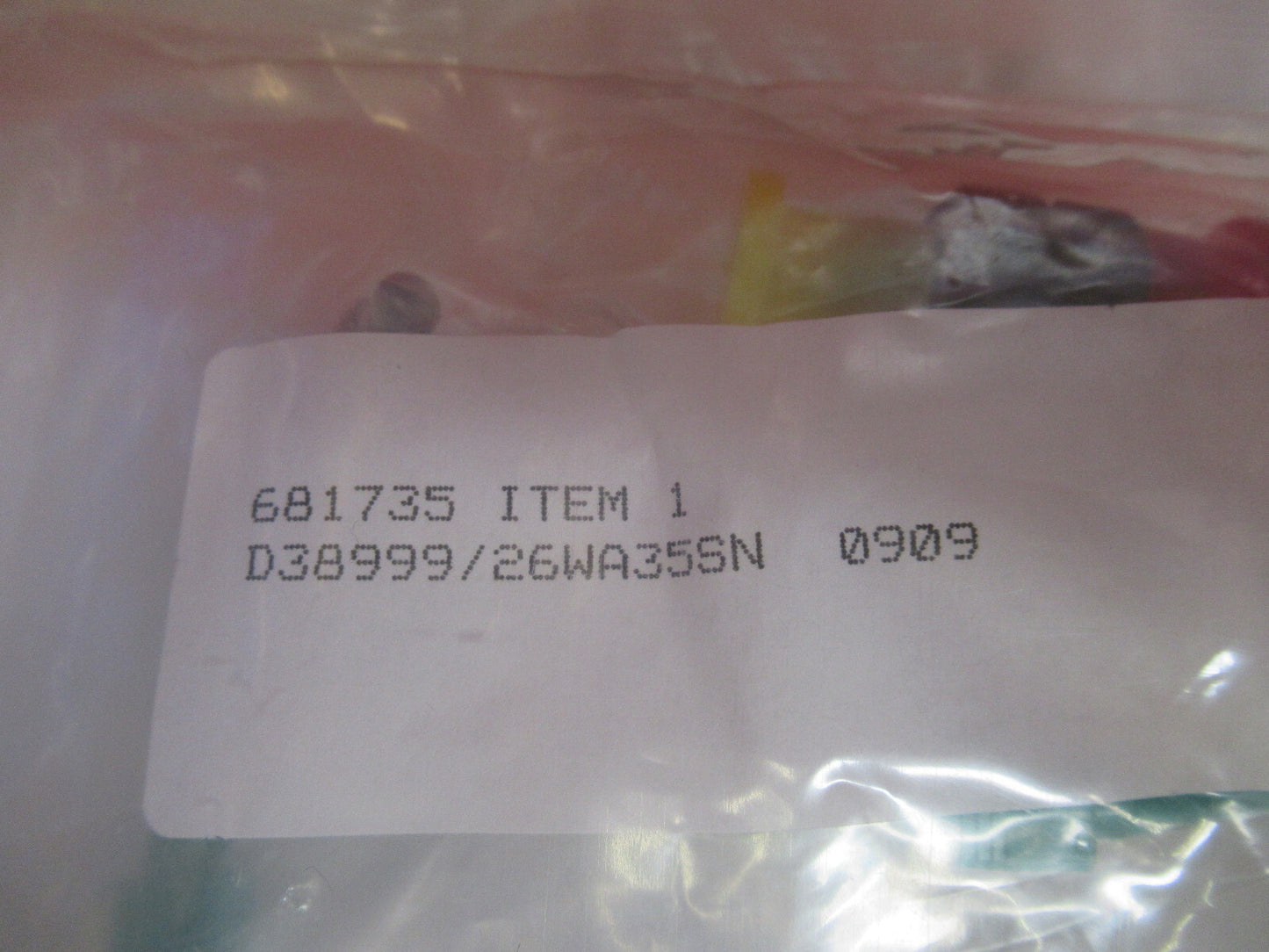 LOT 3 PCS  CONNECTOR MIL SPEC D38999/26WA35SN AS PICTURED T1-A-33