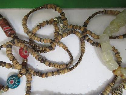 LOT JEWELRY FANTASY HANDMADE WRISTBAND NECKLACE ETC AS PICTURED X4-A-67