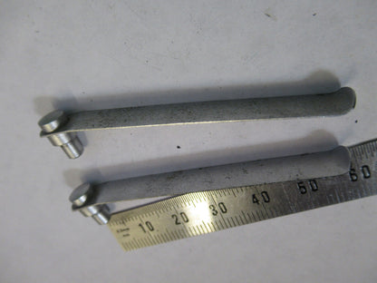 WILD HEERBRUGG SWISS M11 PAIR CLIPS STAGE MICROSCOPE PART AS PICTURED X2-A-27