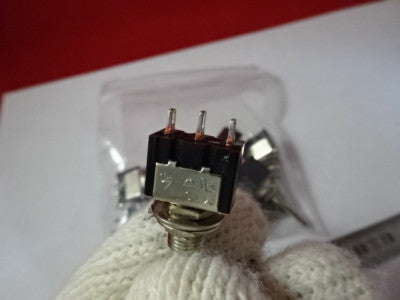 LOT 9 EA TEMPORARY SWITCH MINI TOGGLE 6A 125V NICE &6-A-21