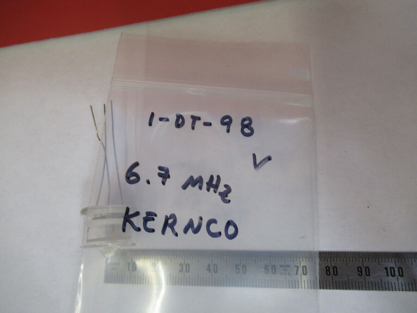 BELL LABS 6.7 MHz KERNCO RESONATOR GLASS PKG FREQUENCY CTL AS PICTURED &1-DT-98