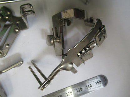 OLD SINGER SEWING ACCESSORY MACHINE  STITCH ATTACHMENT ASSEMBLY &H2-A-20