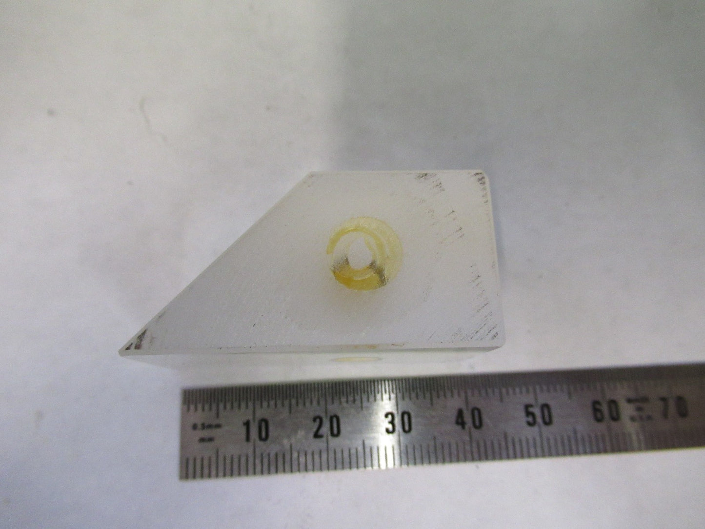 BAUSCH LOMB GLASS PRISM OPTICS MICROSCOPE PART AS PICTURED T2-A-63