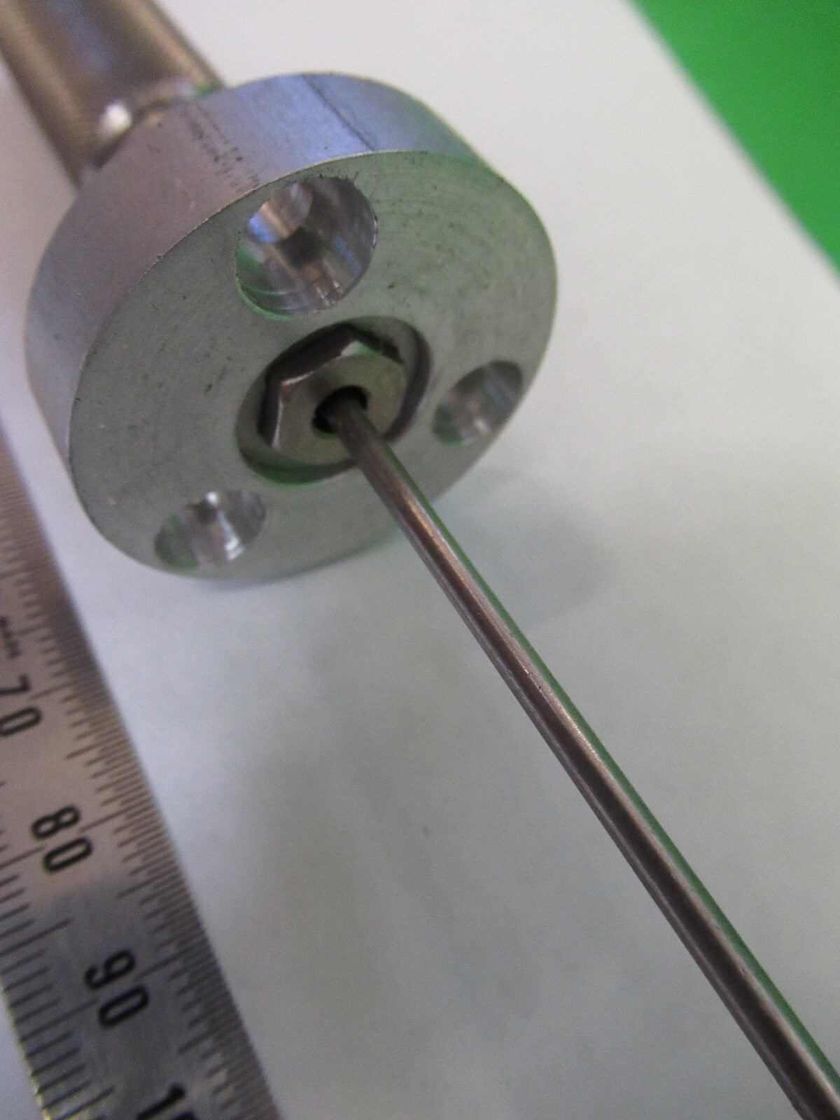 VACUUM LEVEL MICRO POSITIONING MICROMETER  AS PICTURED S7-A-94