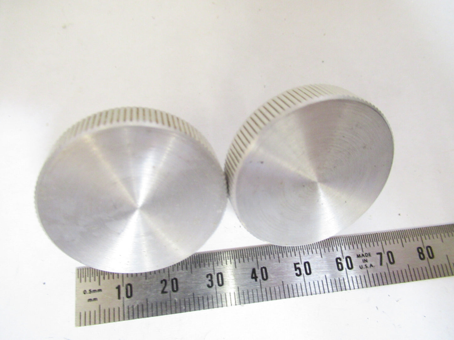 American Optical Co. Spencer Lens Co. Set of Knobs Gross Stage Microscope Part