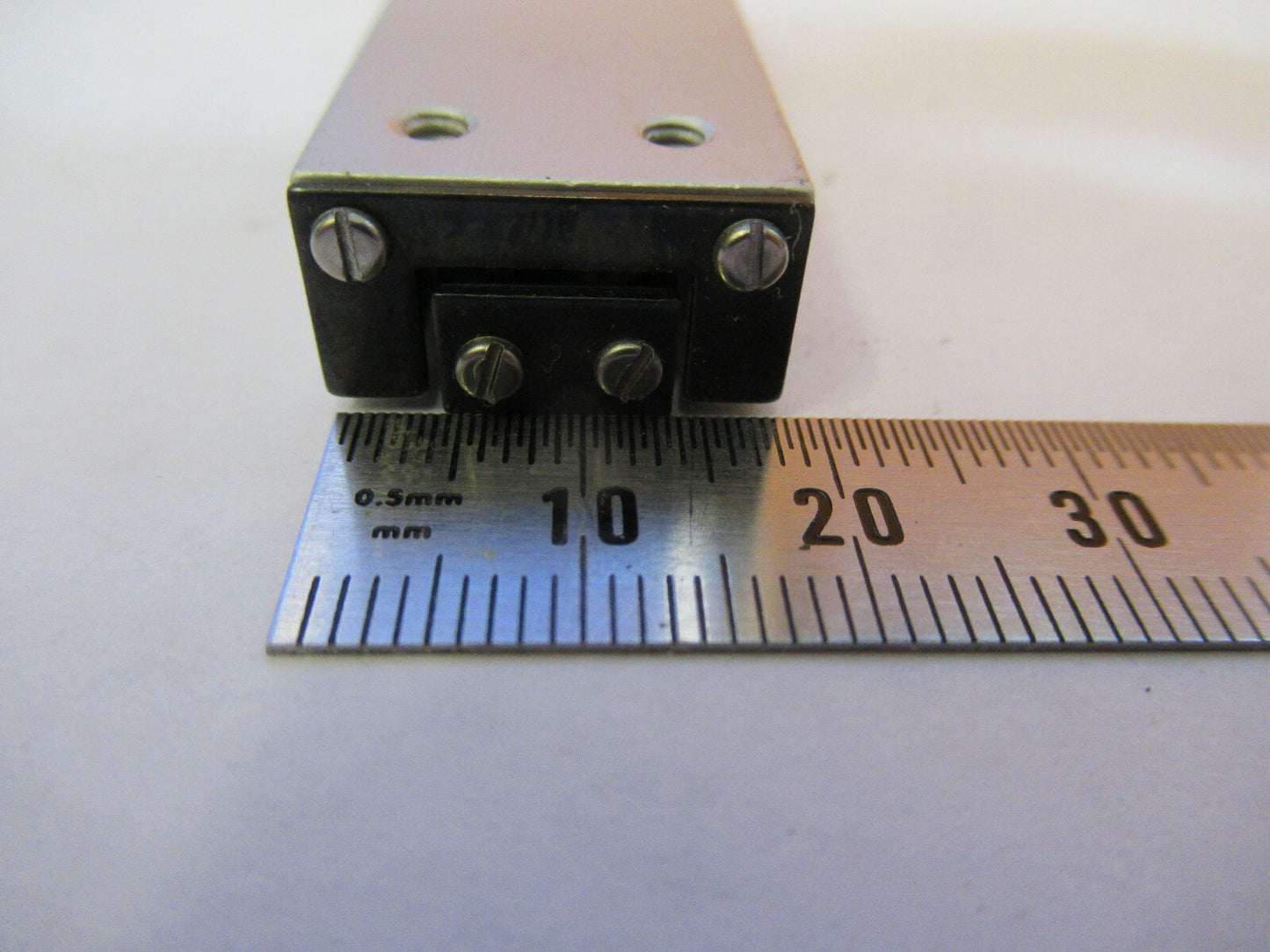 DEL-TRON LINEAR POSITIONING SLIDE BEARING PART AS PICTURED #1E-FT-51