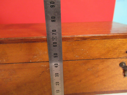 ANTIQUE WOOD CONTAINER EMPTY VERY OLD SCOPE  MICROSCOPE PART AS PICTURED T9-A-49