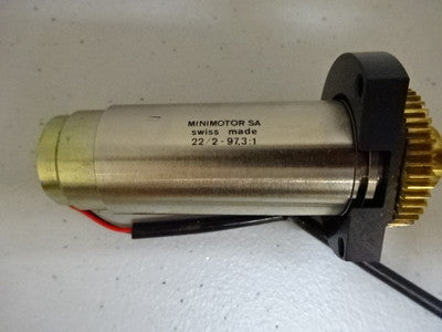 MIKROSKOPTEIL LEITZ WETZLAR MINIMOTOR SWISS 22/2 NOSEPIECE AS IS #V3-C-04