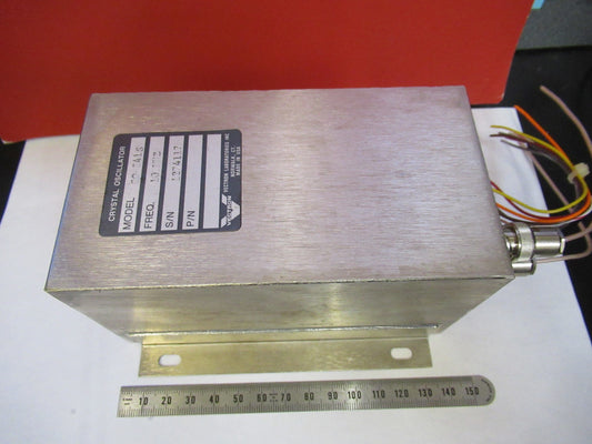 VINTAGE QUARTZ VECTRON OSCILLATOR FREQUENCY CONTROL 10 MHz AS PICTURED V8-B-70