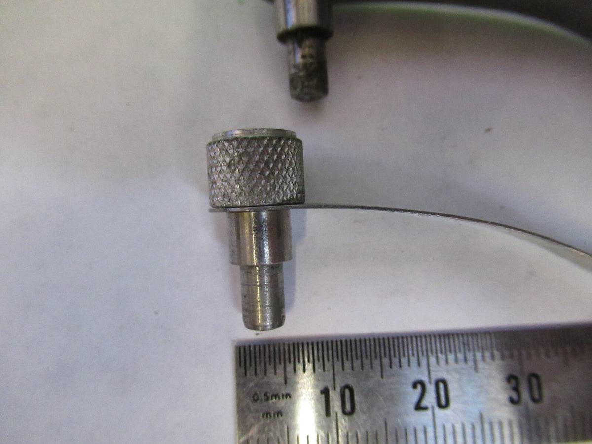 AO SPENCER PAIR CLIPS STAGE MICROSCOPE PART OPTICS AS PICTURED S1-B-15