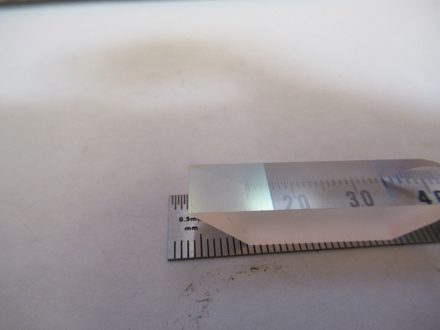 optical MINI glass PRISM MIL SPEC  laser optics as pictured  y3-a-16