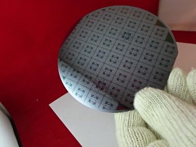 COLLECTABLE SEMICONDUCTOR WAFER SILICON WITH COMPONENTS NICE AS IS #83-A-20