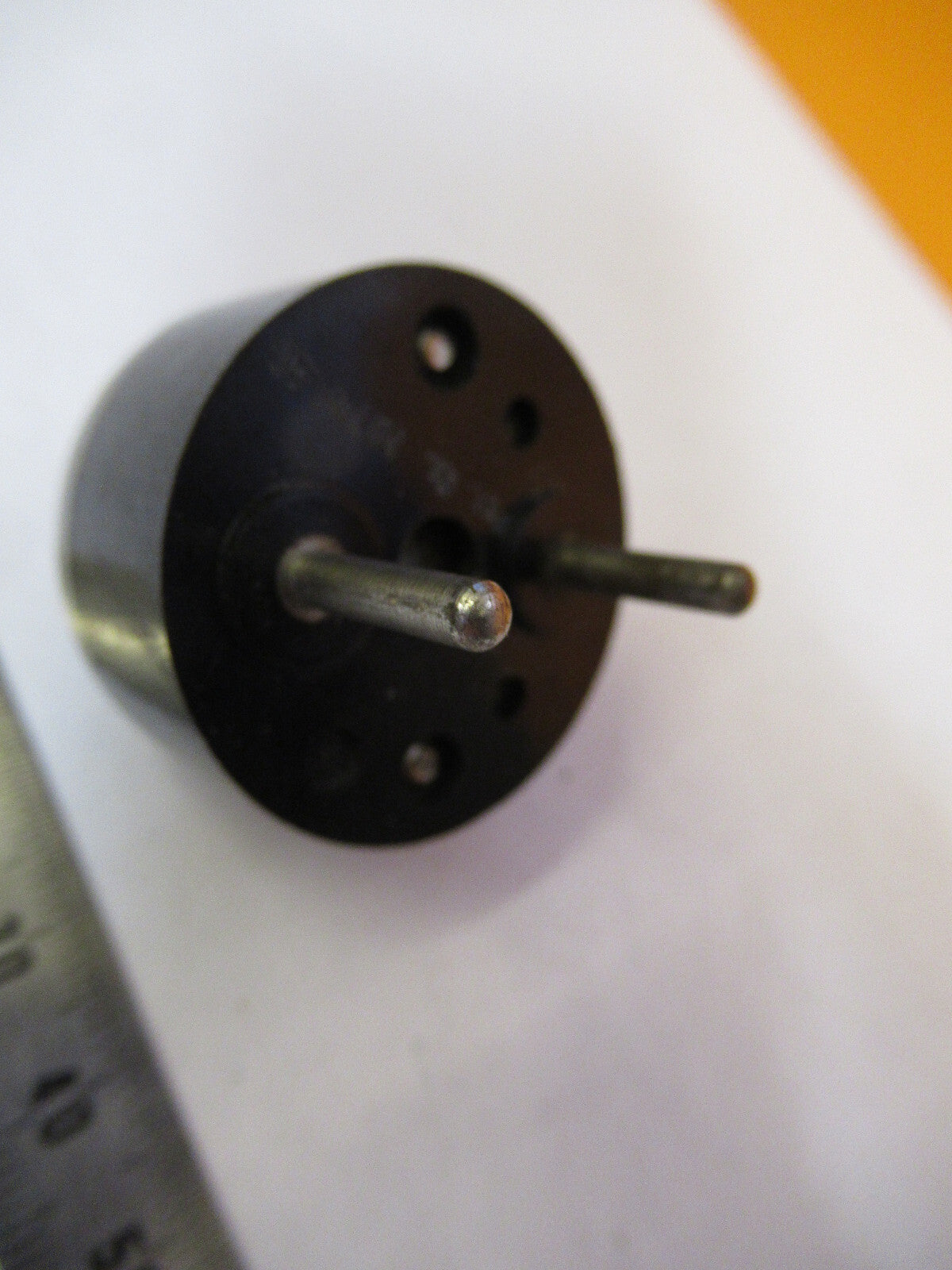 BLILEY RESONATOR QUARTZ CRYSTAL VF1 VARIABLE FREQUENCY AS PICTURED Y1-A-31