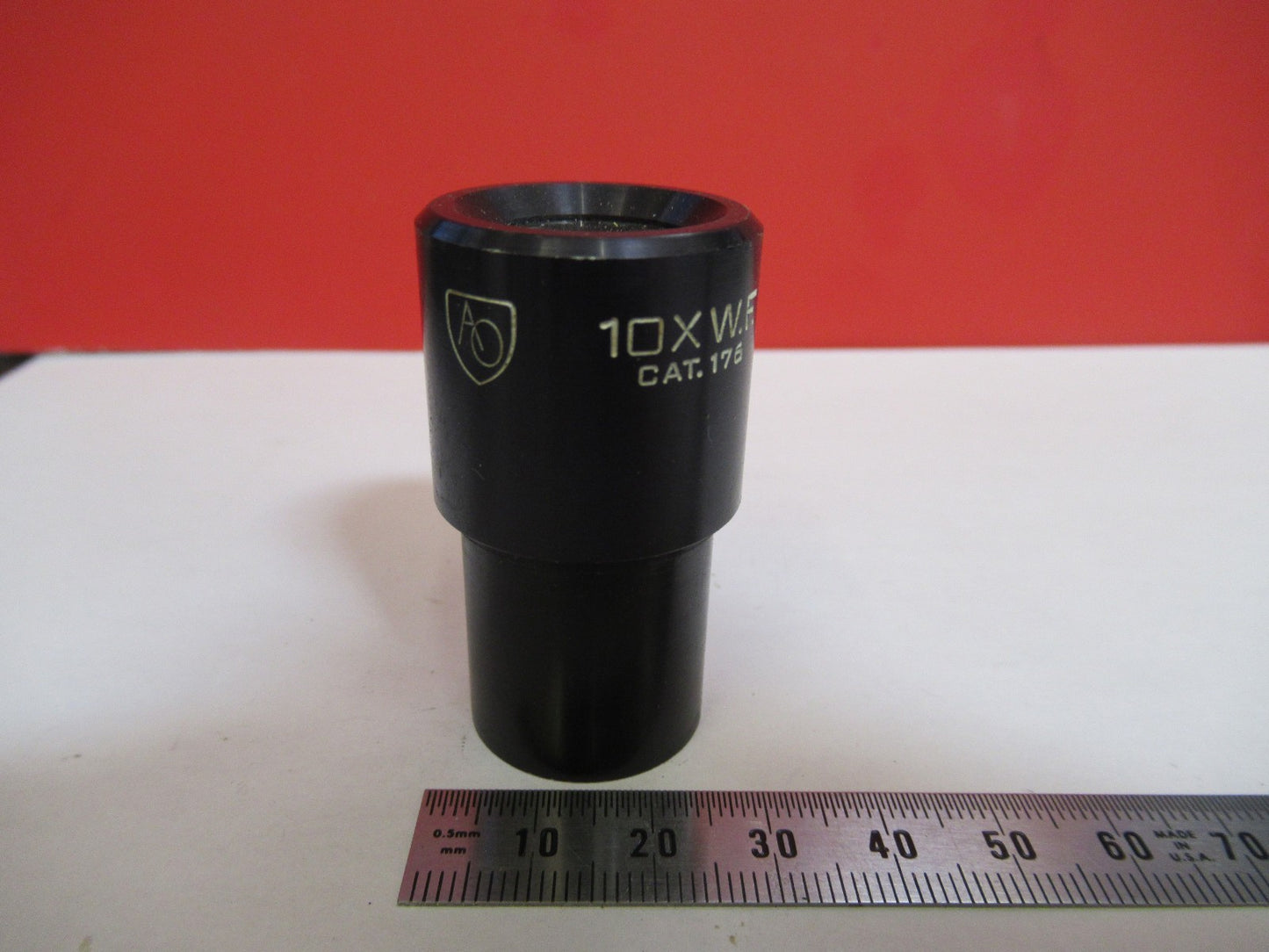 AO AMERICAN 10X CAT 176 EYEPIECE OPTICS MICROSCOPE PART AS PICTURED V7-A-61