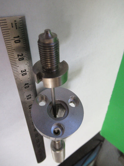 VACUUM LEVEL MICRO POSITIONING MICROMETER  AS PICTURED S7-A-94