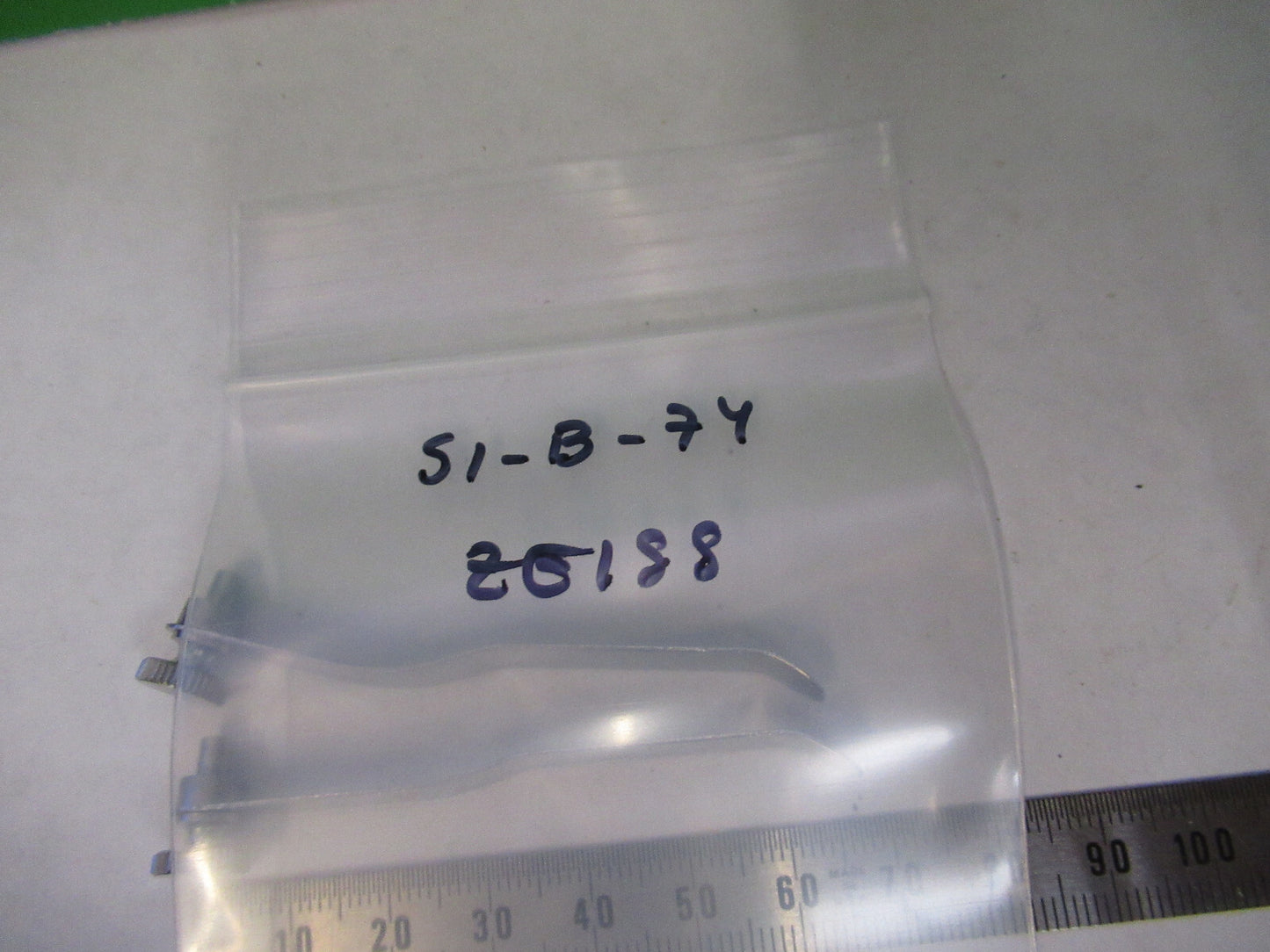 CARL ZEISS PAIR OF CLIPS STAGE MICROSCOPE PART AS PICTURED S1-B-74