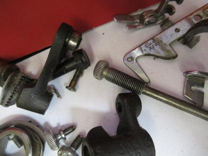 FOR PARTS OLD SINGER SEWING MACHINE ASSORTED INTERNAL PARTS as pictured &H9-B-64
