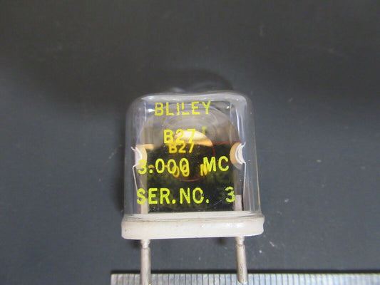 BLILEY ELECTRIC QUARTZ CRYSTAL B27 RESONATOR 3.0 MHz FREQUENCY AS PIC #FT-1-A-79