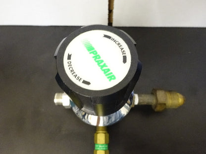 PRAXAIR MANOMETER REGULATOR VALVE GAS PROCESS CONTROL AS IS #78-02
