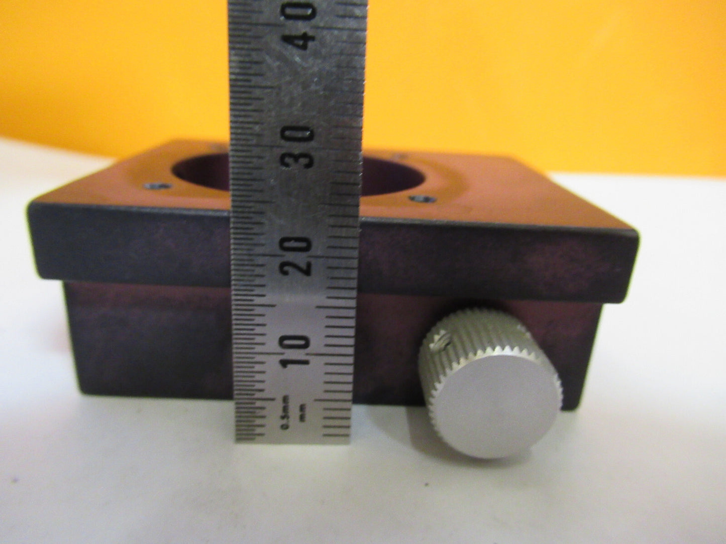 optical FIXTURE WITH MOVABLE LENS  laser optics as pictured  Y2-A-96