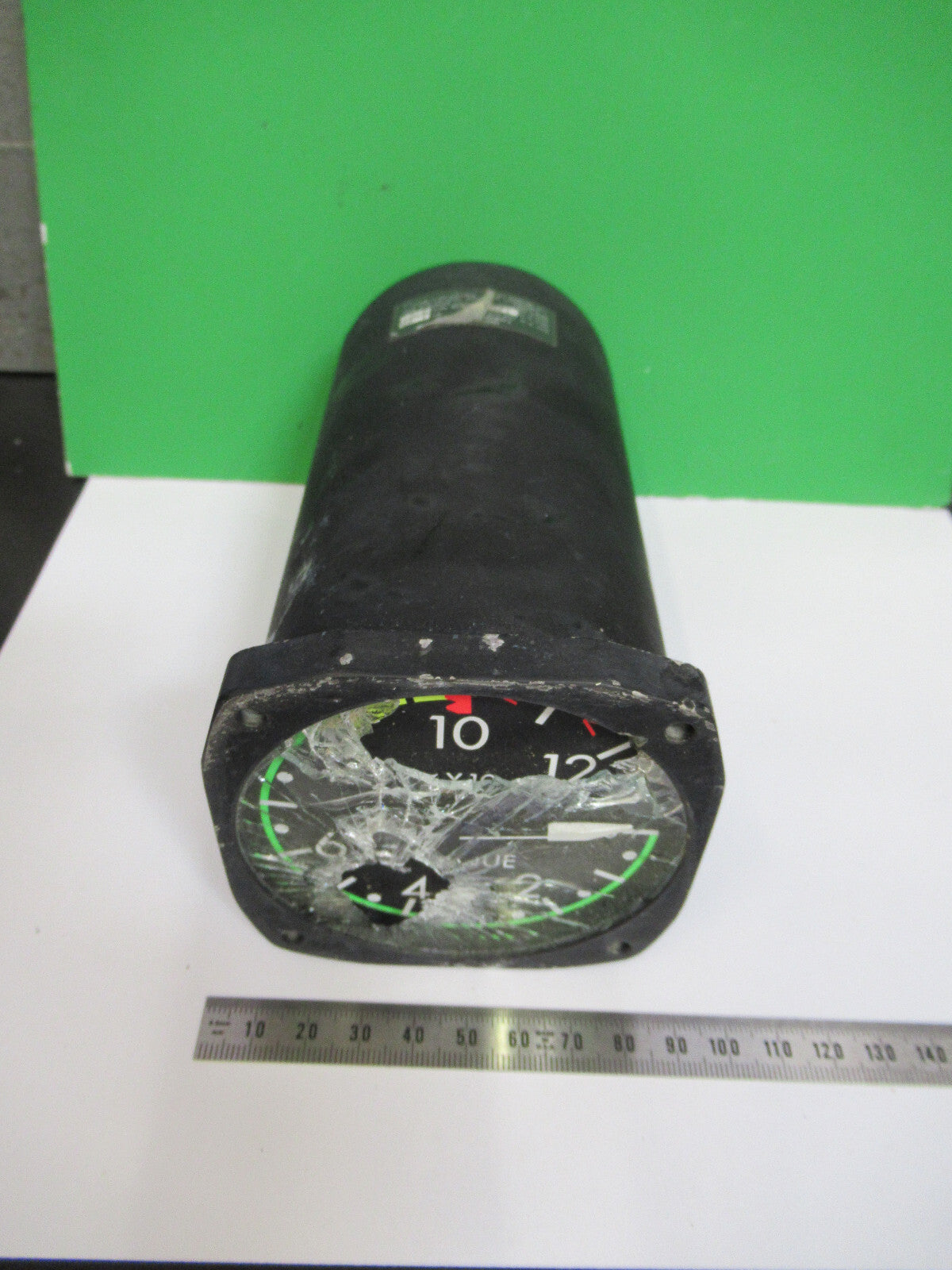 AIRCRAFT PART BELL COBRA 209-075-657-101 INDICATOR TORQUE AS PICTURED X4-A-54