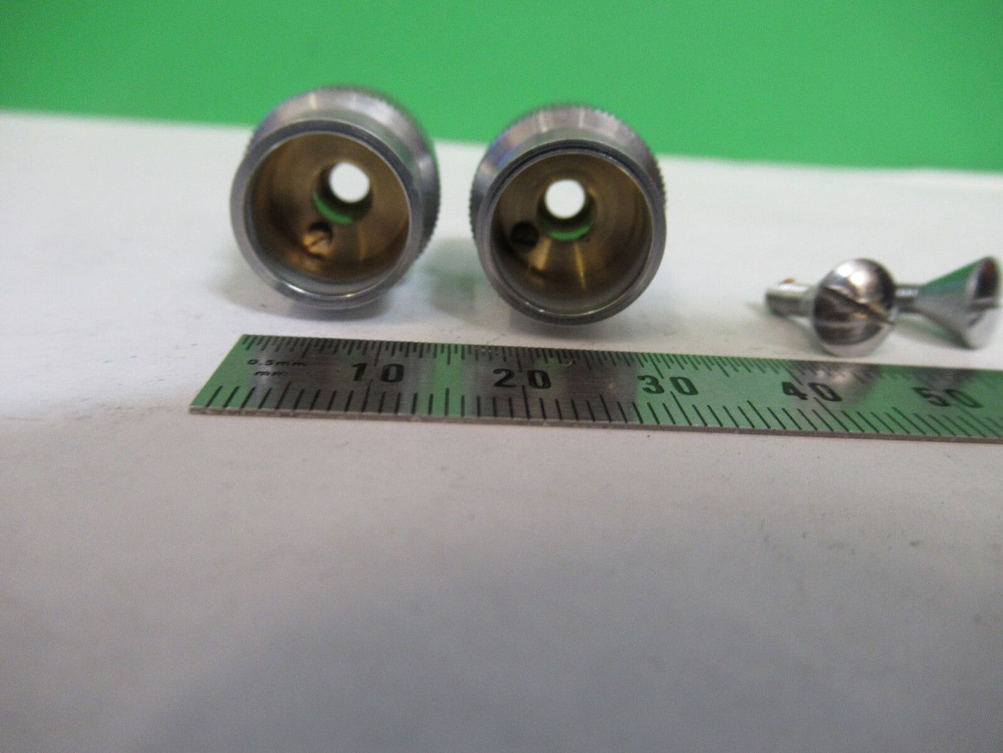UNITRON JAPAN SET KNOBS MICROSCOPE PART AS PICTURED &Z1-A-137