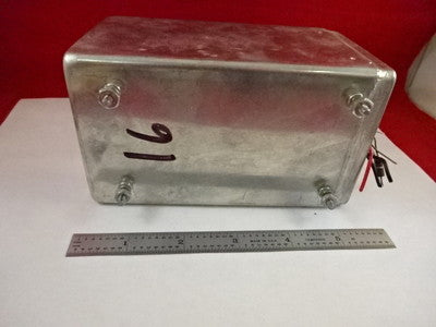 MOTOROLA FREQUENCY QUARTZ PRECISION OSCILLATOR 5 MHz AS PICTURED &7C-A-04
