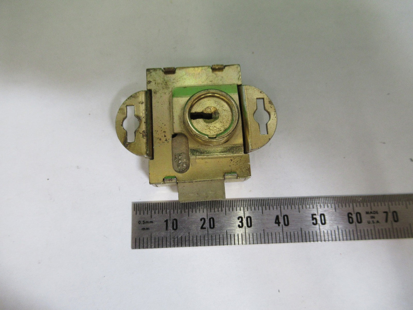 ANTIQUE AO SPENCER LOCK WITHOUT KEY  MICROSCOPE PART AS PICTURED T6-A-37