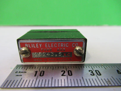 VINTAGE WWII BLILEY QUARTZ CRYSTAL AX2 25243.5 KC FREQUENCY RADIO AMATEUR S1-B32