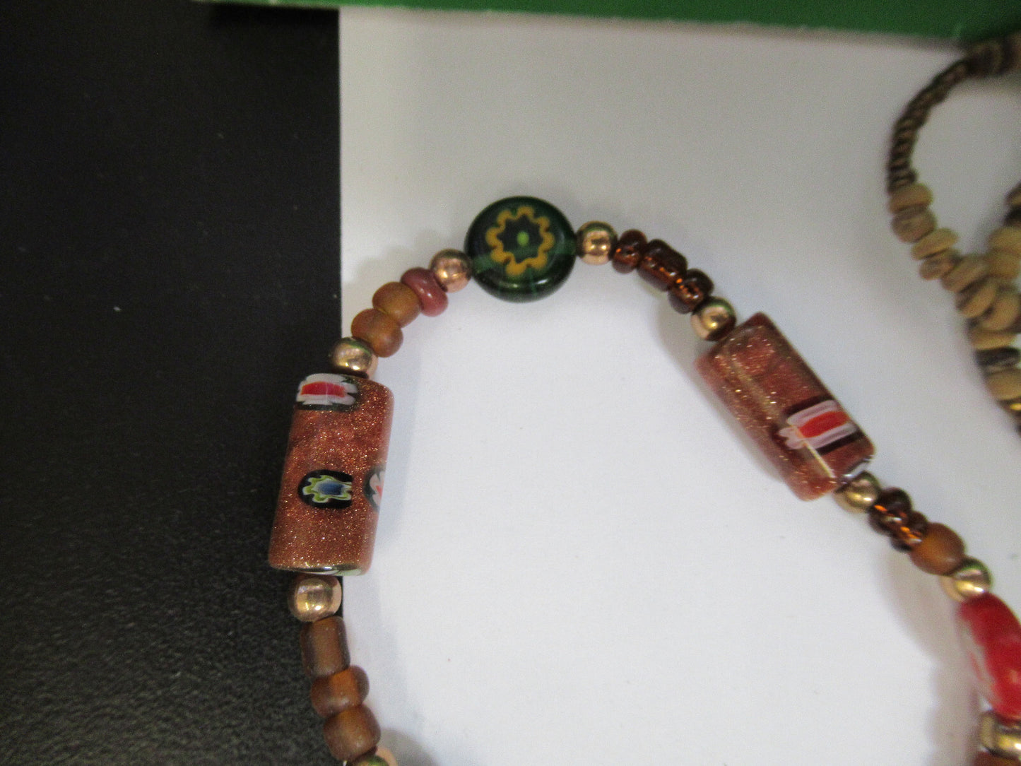 LOT JEWELRY FANTASY HANDMADE WRISTBAND NECKLACE ETC AS PICTURED X4-A-67