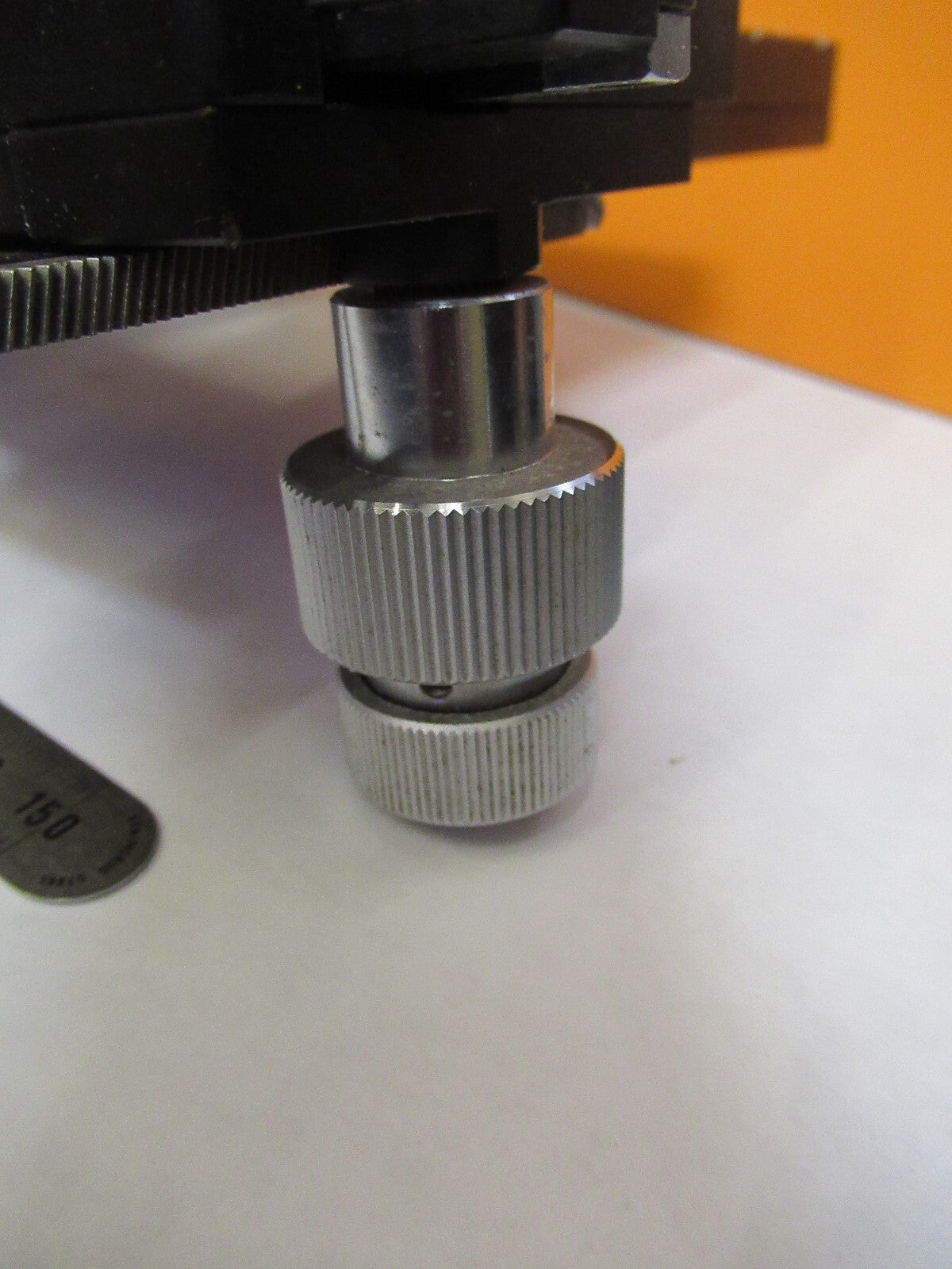 WILD HEERBRUGG SWISS M20E XY STAGE TABLE MICROSCOPE PART AS PICTURED Y3-A-34