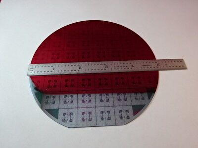 COLLECTABLE SEMICONDUCTOR WAFER SILICON WITH COMPONENTS NICE AS IS #83-A-20