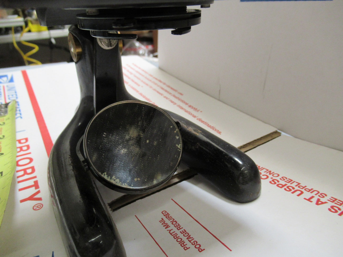 BRASS ANTIQUE BAUSCH LOMB MICROSCOPE WELCH SCIENTIFIC AS PICTURED LOB