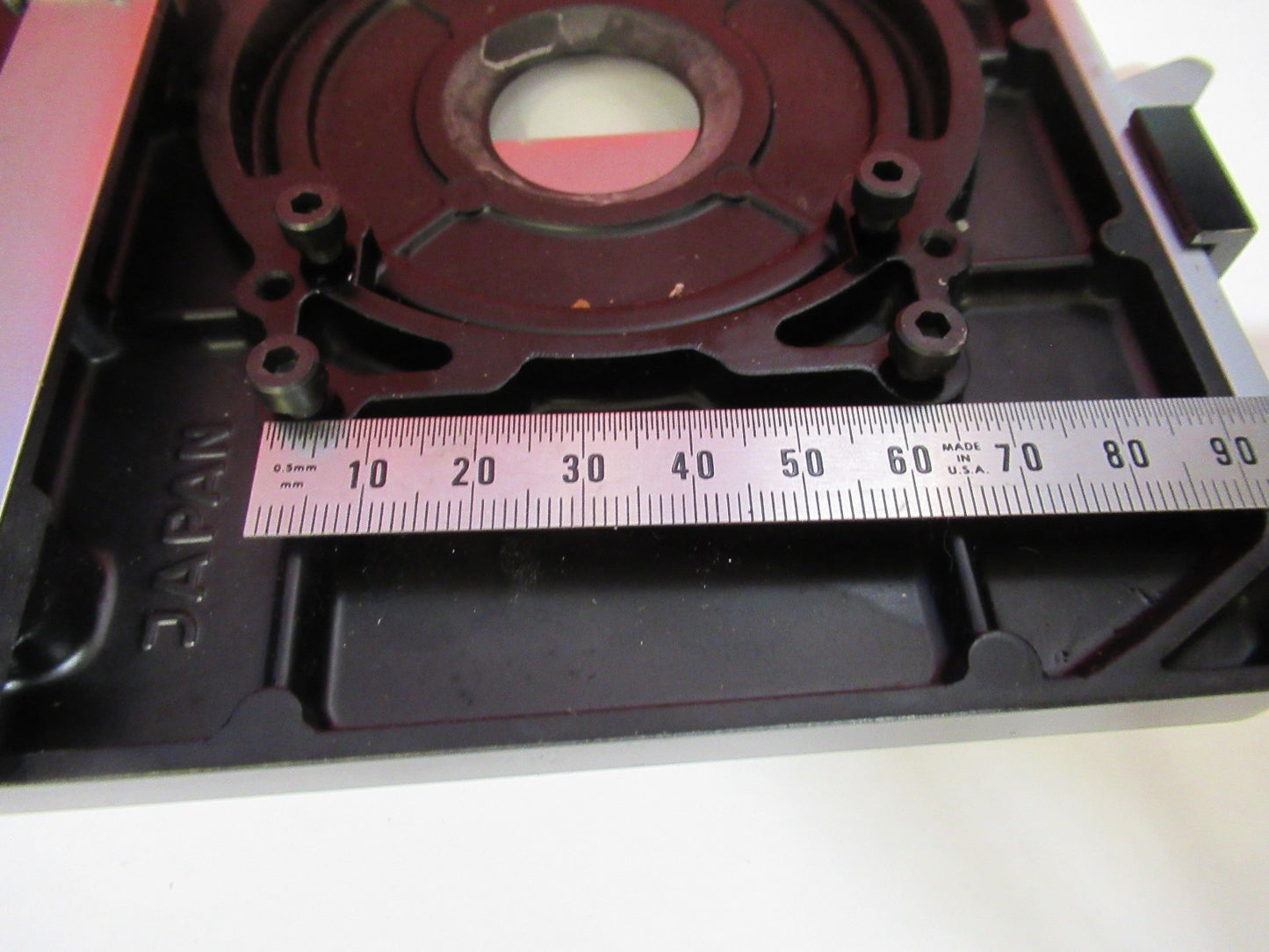 OLYMPUS JAPAN  XY STAGE TABLE MICROSCOPE PART AS PICTURED T5-A-10