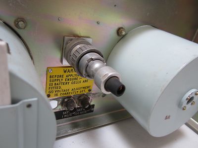 RACAL ENGLAND MA259F SULZER QUARTZ FREQUENCY STANDARD  RARE  AS IS BIN#TA-2