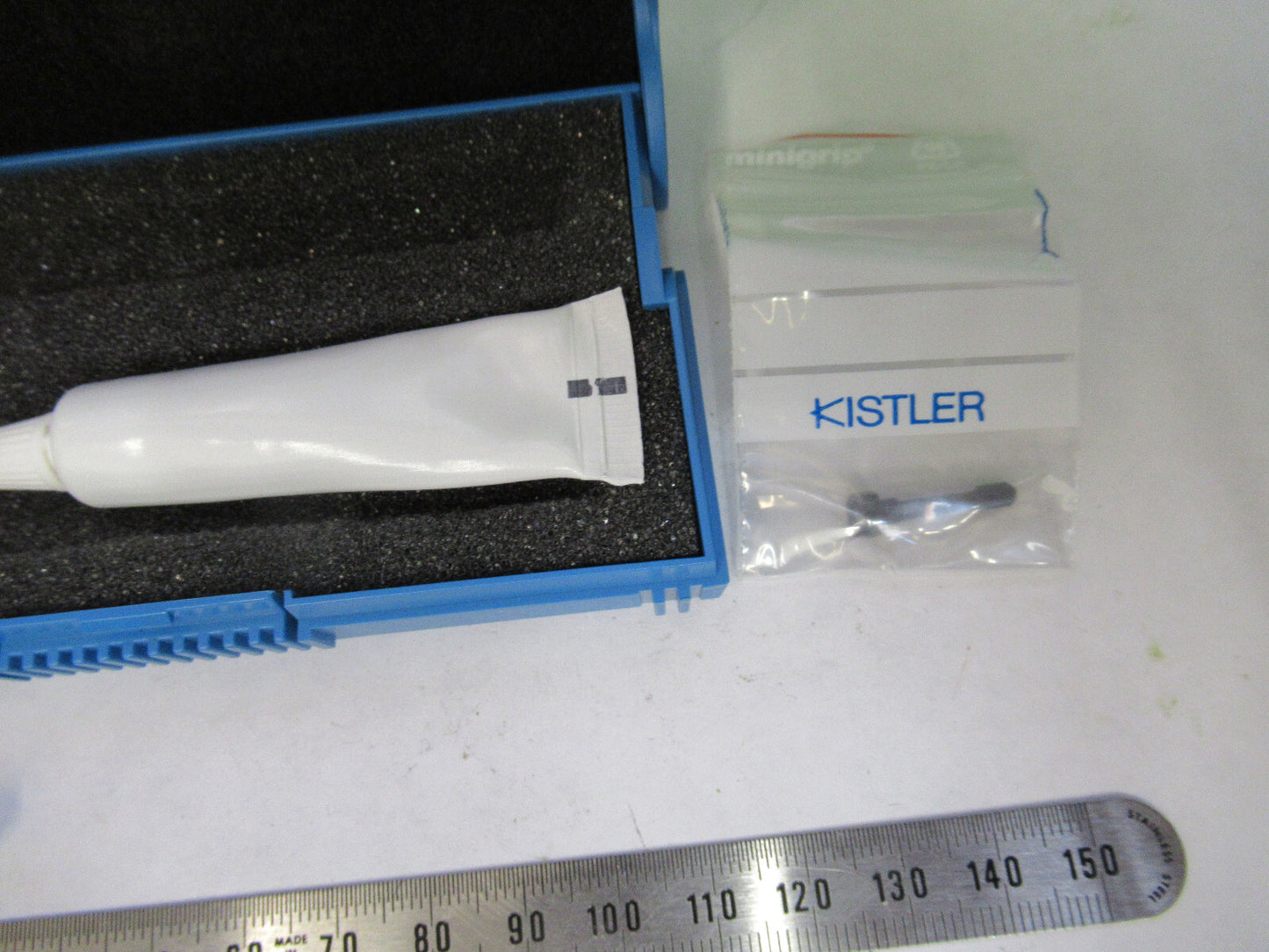 KISTLER 9001A SWISS MINIATURE FORCE SENSOR PIEZOELECTRIC AS PICTURED X2-A-01