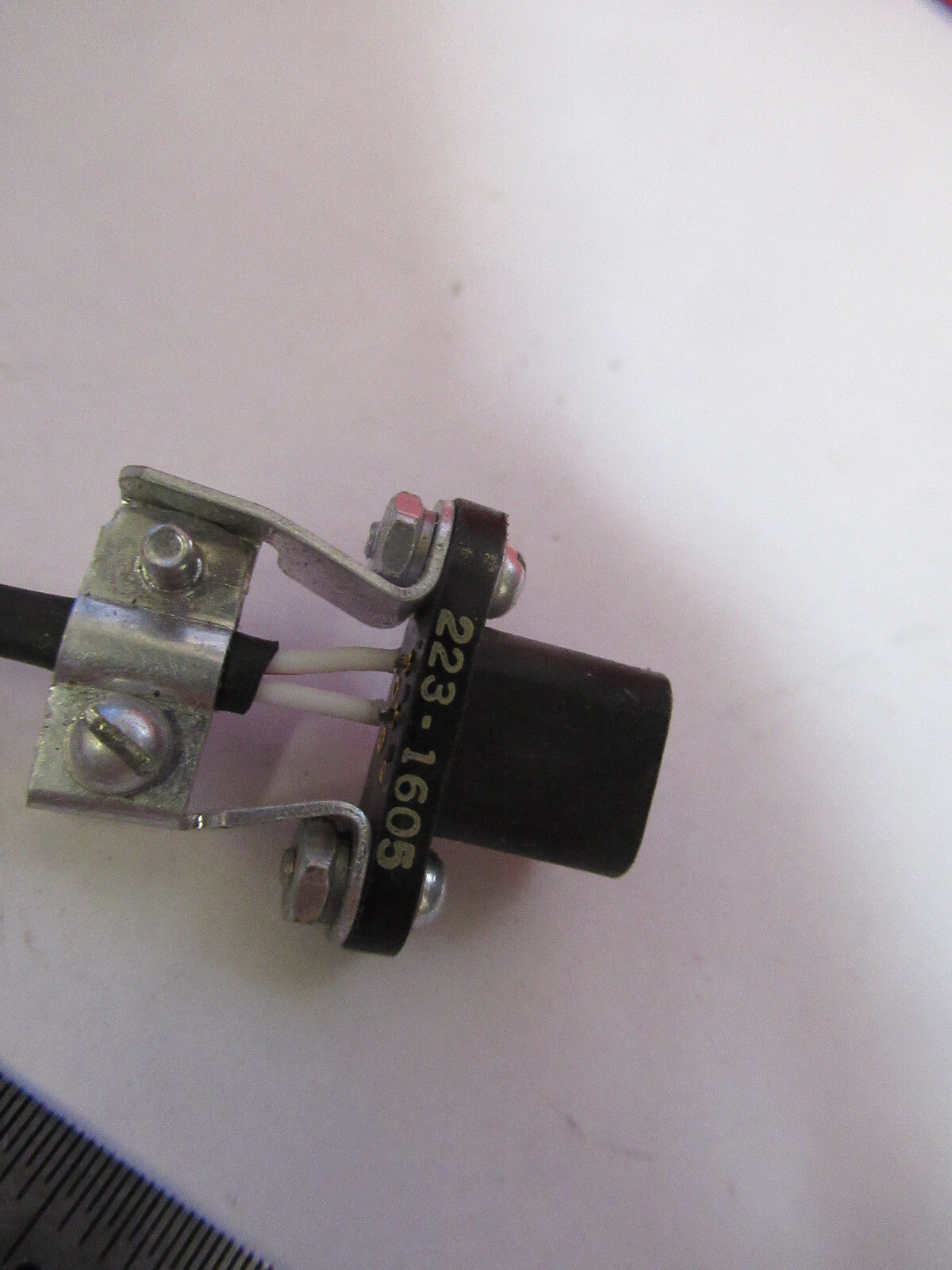 LIGHT SENSOR PHOTO DETECTOR CL705HL MIL SPEC AS PICTURED &S6-A-25