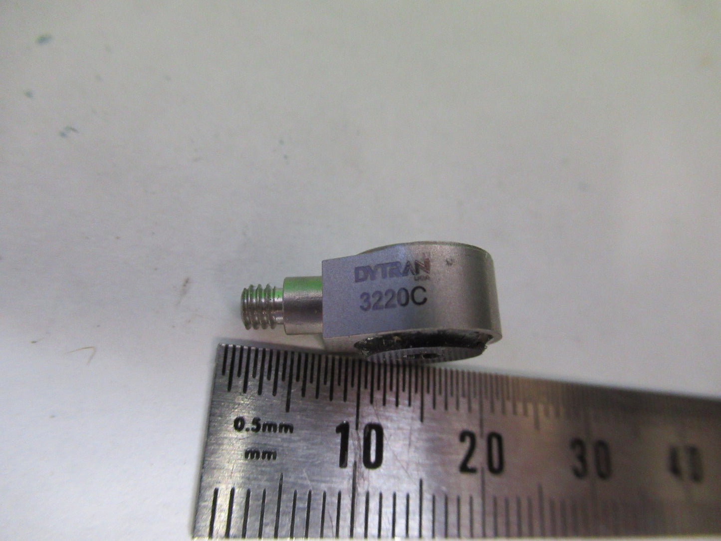 DYTRAN 3220C sense 1.5 pC/g ACCELEROMETER VIBRATION SENSOR AS PICTURED V3-A-70