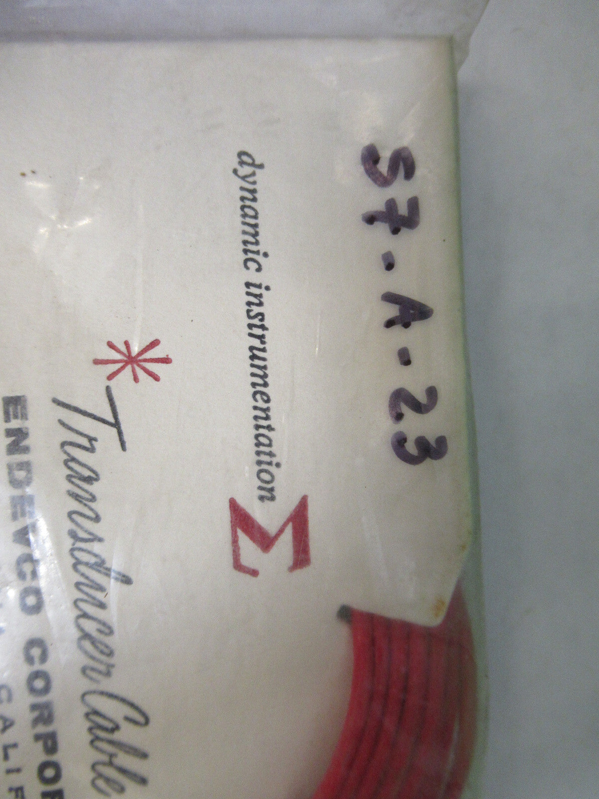 PCB ENDEVCO LOW NOISE CABLE 3090AM27 for accelerometer  AS PICTURED S7-A-23