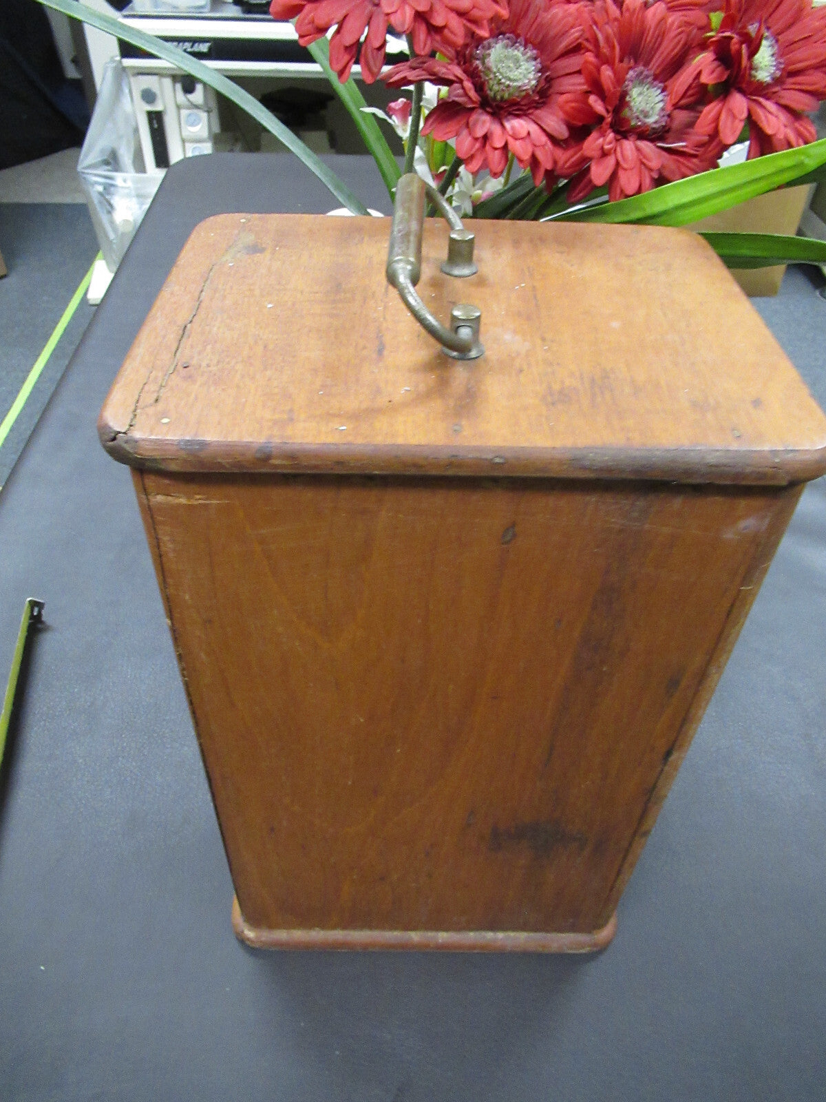 EMPTY WOOD CABINET for ANTIQUE KORITSKA MILANO MICROSCOPE PART AS PICTURED &LOB