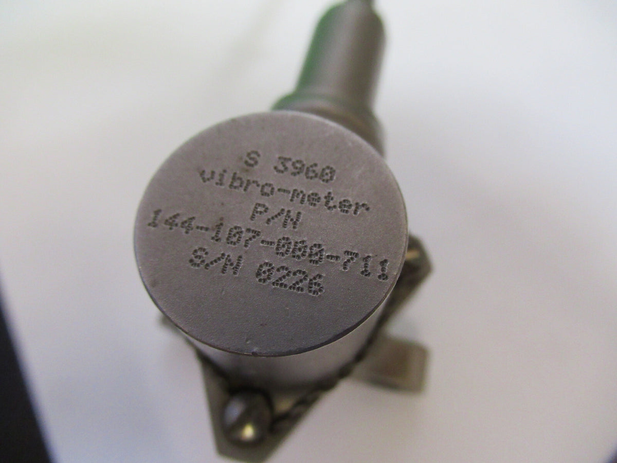 MEGGITT 144-107-000-711 NSN 6680-01-560-8734 ACCELEROMETER SENSOR AIRCRAFT X4A82